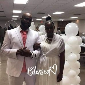 Meet your Posher, Sarina